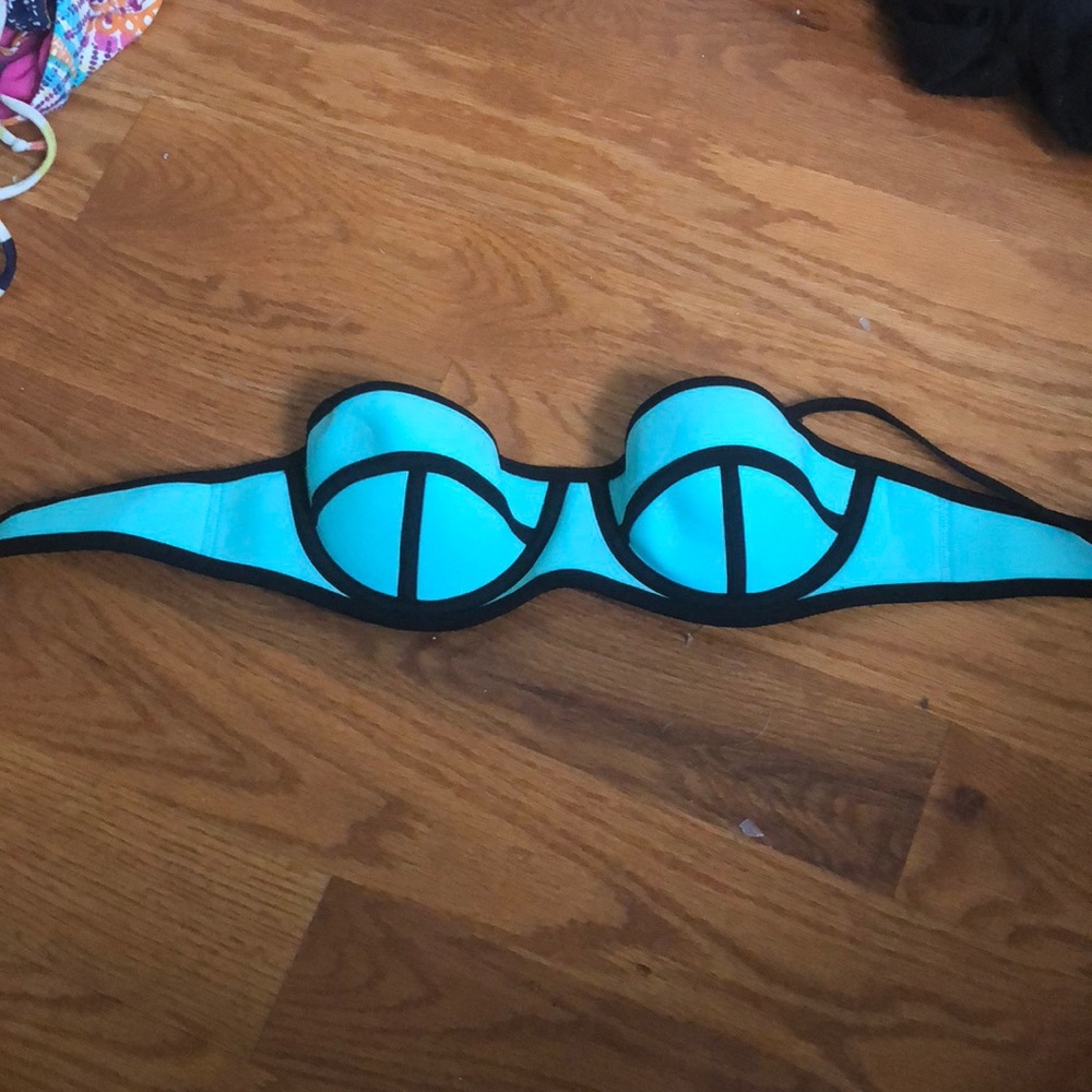 Bathing suit top